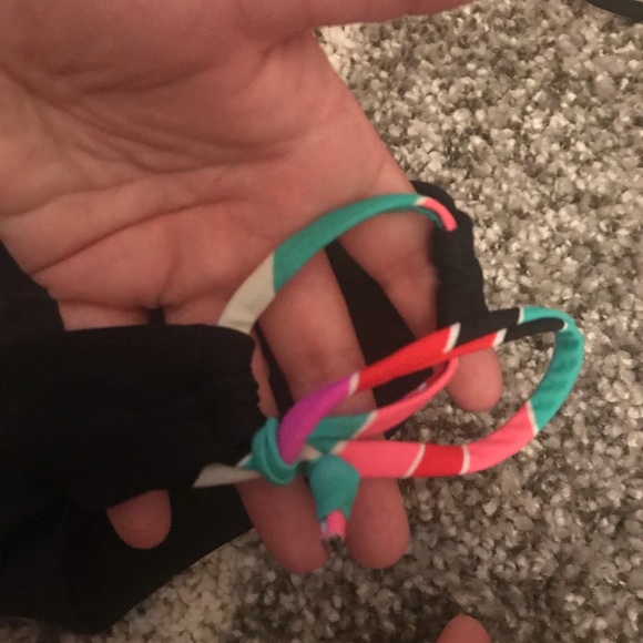 Bikini - Picture 5 of 5